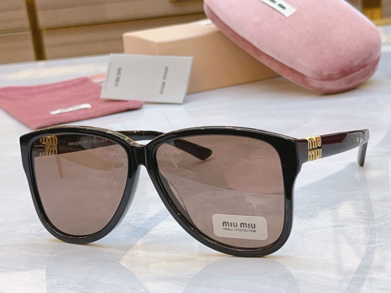 MIU MIU